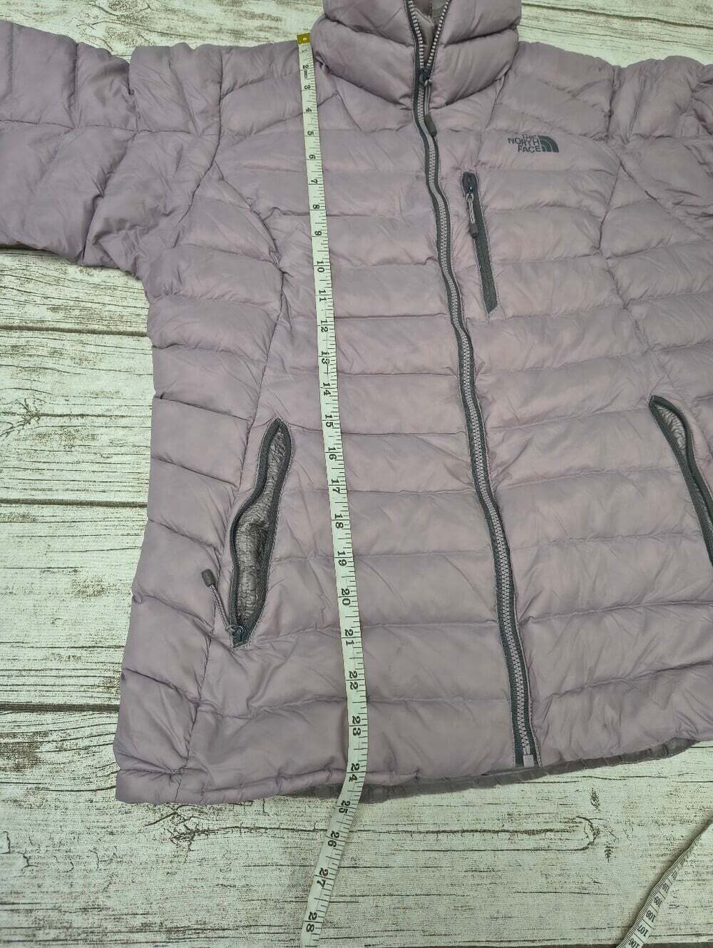 The North Face Blush Pink Women Puffer Jacket - Picture 7 of 9